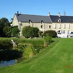 La Ferme Aux Chats 3*