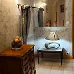 La Ferme Aux Chats 住宿加早餐酒店 3*