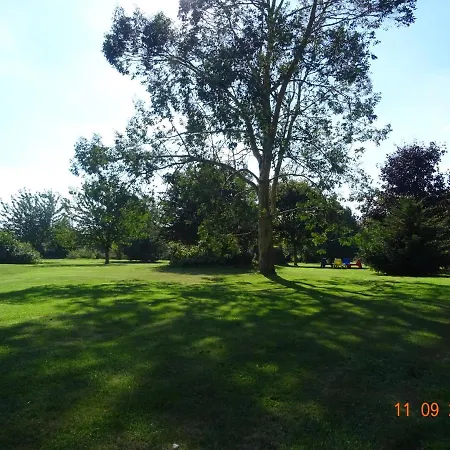 La Ferme Aux Chats Bed & Breakfast