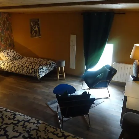 La Ferme Aux Chats 3*