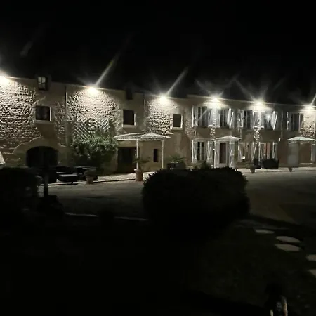 La Ferme Aux Chats Bed & Breakfast Formigny