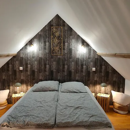 Bed & Breakfast La Ferme Aux Chats Formigny