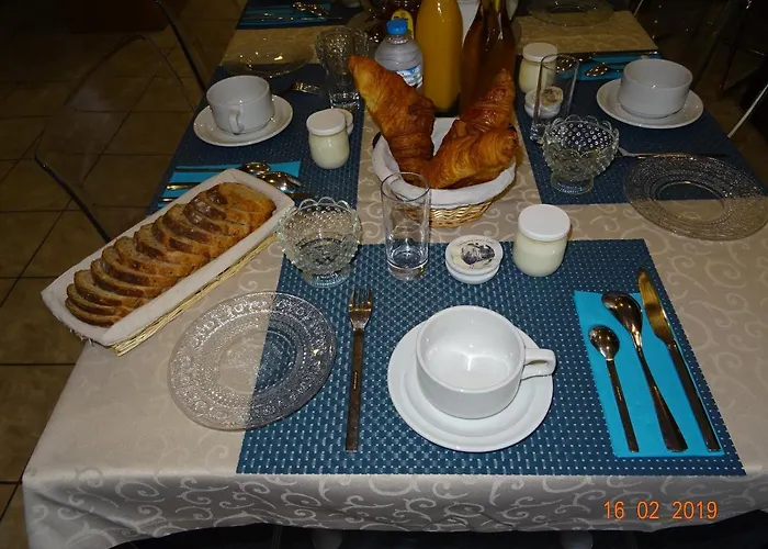 住宿加早餐酒店 La Ferme Aux Chats 4*