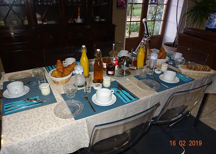 La Ferme Aux Chats Formigny