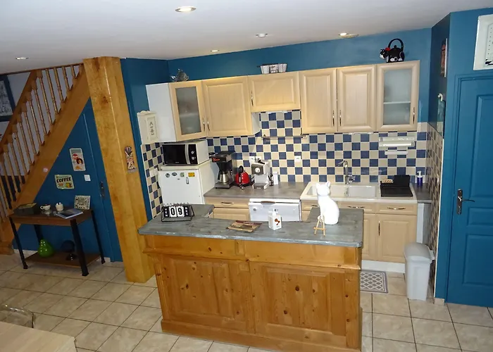 La Ferme Aux Chats 4*