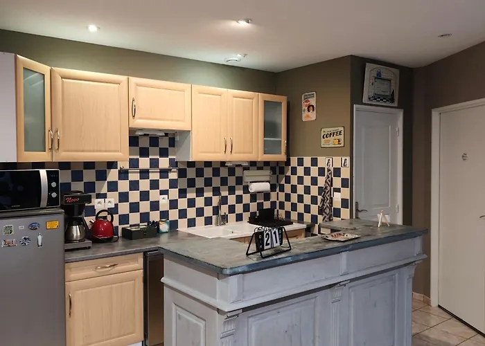 La Ferme Aux Chats 4* Formigny